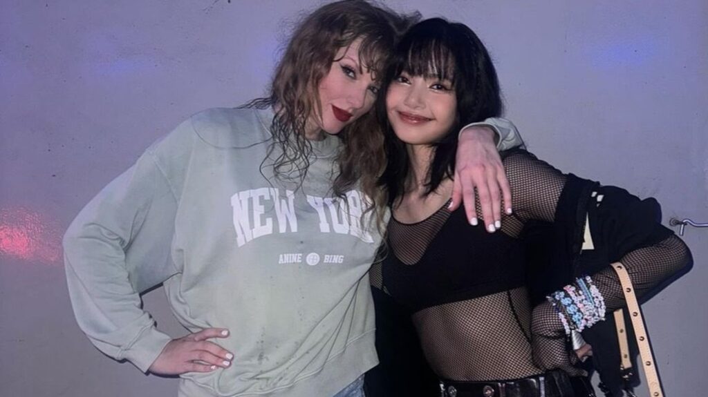 BLACKPINK's Lisa and Taylor Swift pose together at Singapore concert; pics viral